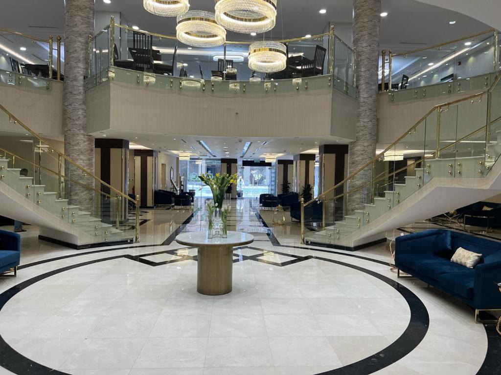 Отель Al Ansar Golden Tulip Медина Экстерьер фото