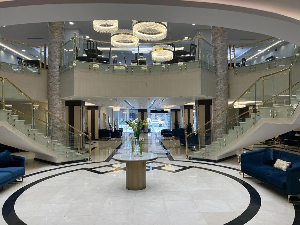 Отель Al Ansar Golden Tulip Медина Экстерьер фото